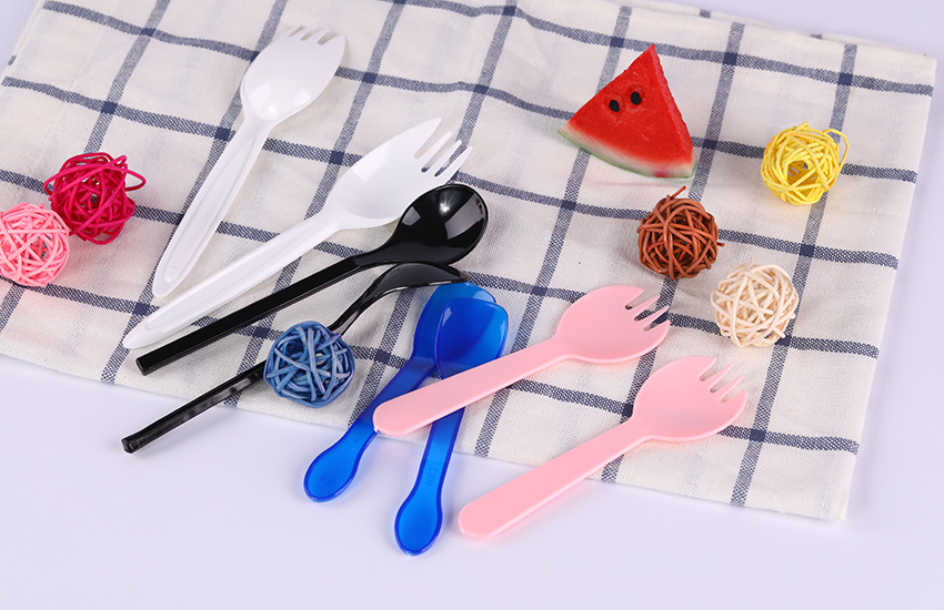 Disposable knife fork and spoon,straw,stirring rod